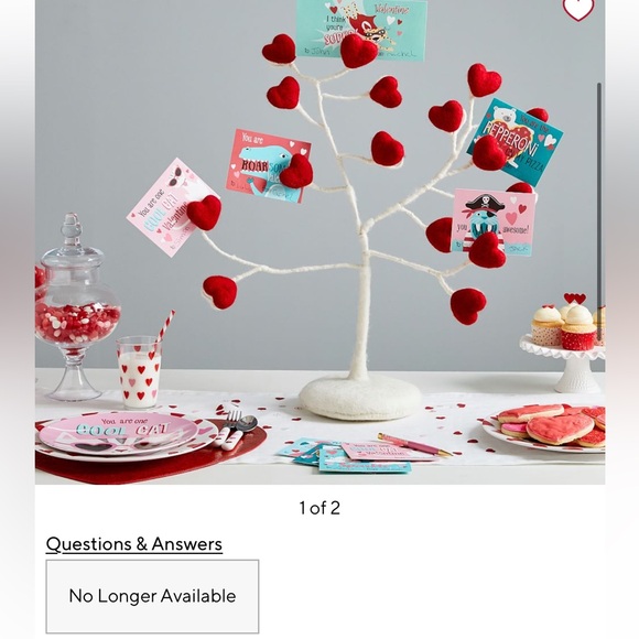 Pottery Barn Felted Wool Heart Tree Decor with Clips for Cards - Picture 2 of 6